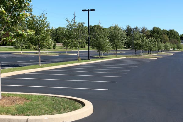 Transform Your Parking Lot with Professional Asphalt Parking Lot Installation